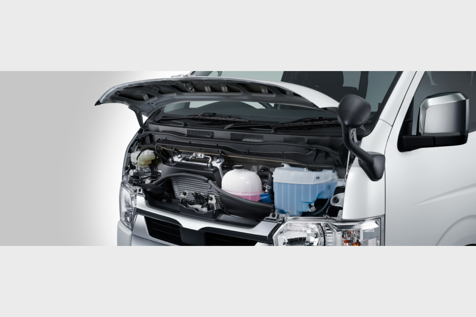 hiacevan_performance_img04