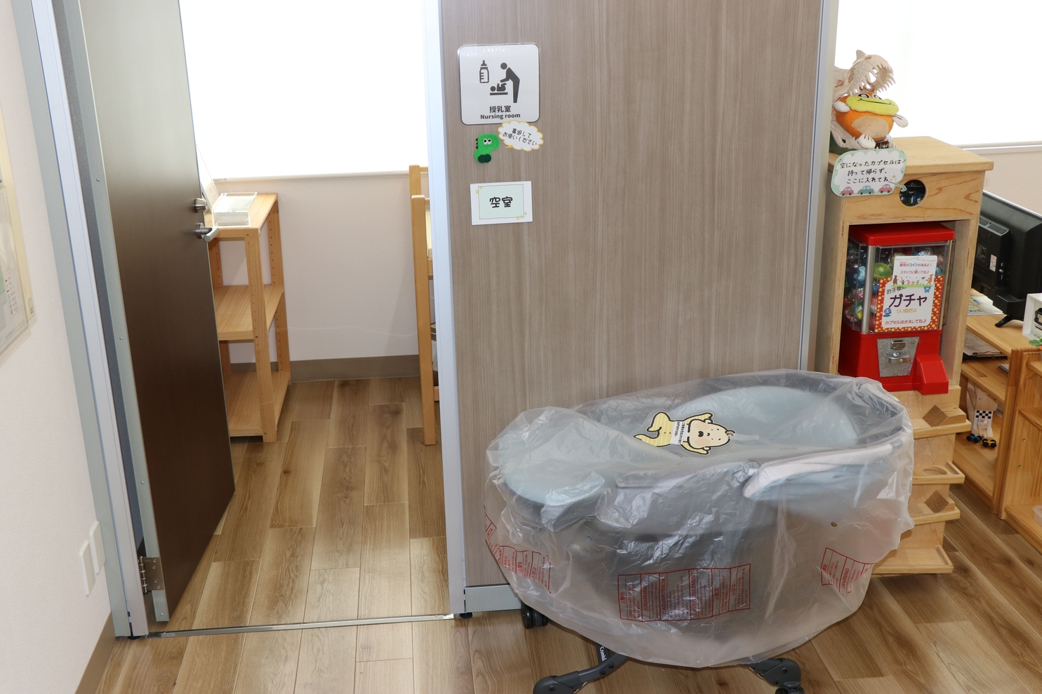 仮店舗内観